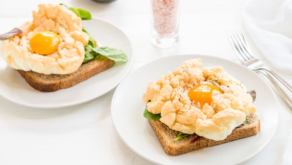 Nie tylko jajecznica – pomysły na zdrowe śniadania z jajek 