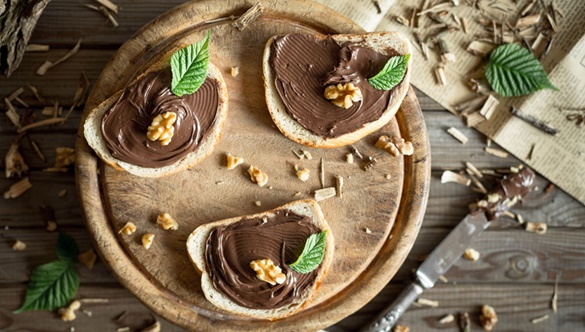 Zdrowa alternatywa dla „nutelli”. Jak przygotować czekoladowy krem w domu?