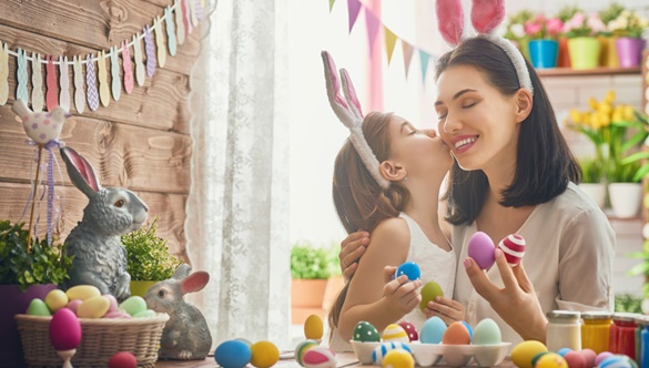 Wielkanocne dekoracje, które przygotujesz z dzieckiem