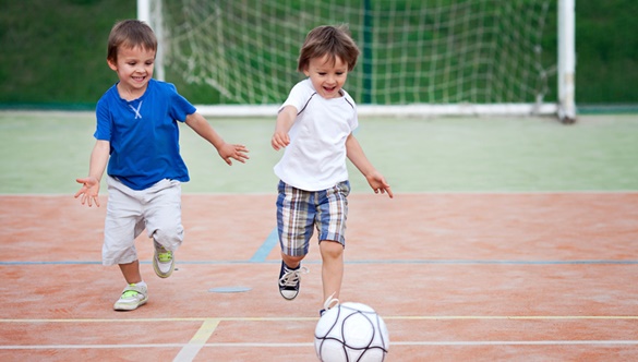 Jak nauczyć dziecko współzawodnictwa i zasad fair play?